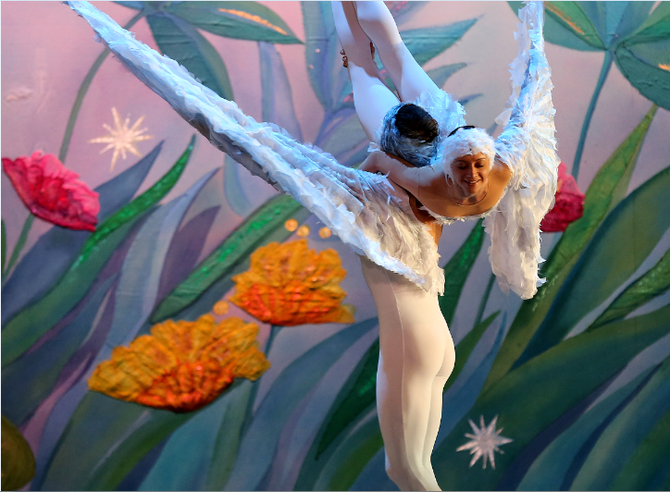 Sergey Chumakov and Elena Petrachenko are soft and graceful together as the Dove of Peace in Moscow Ballet’s rendition of “The Nutcracker.”